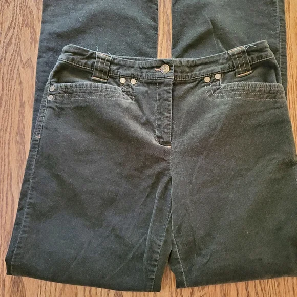 Tribal stretch corduroy bootcut dark green with stretch. Size 6. - Picture 3 of 8